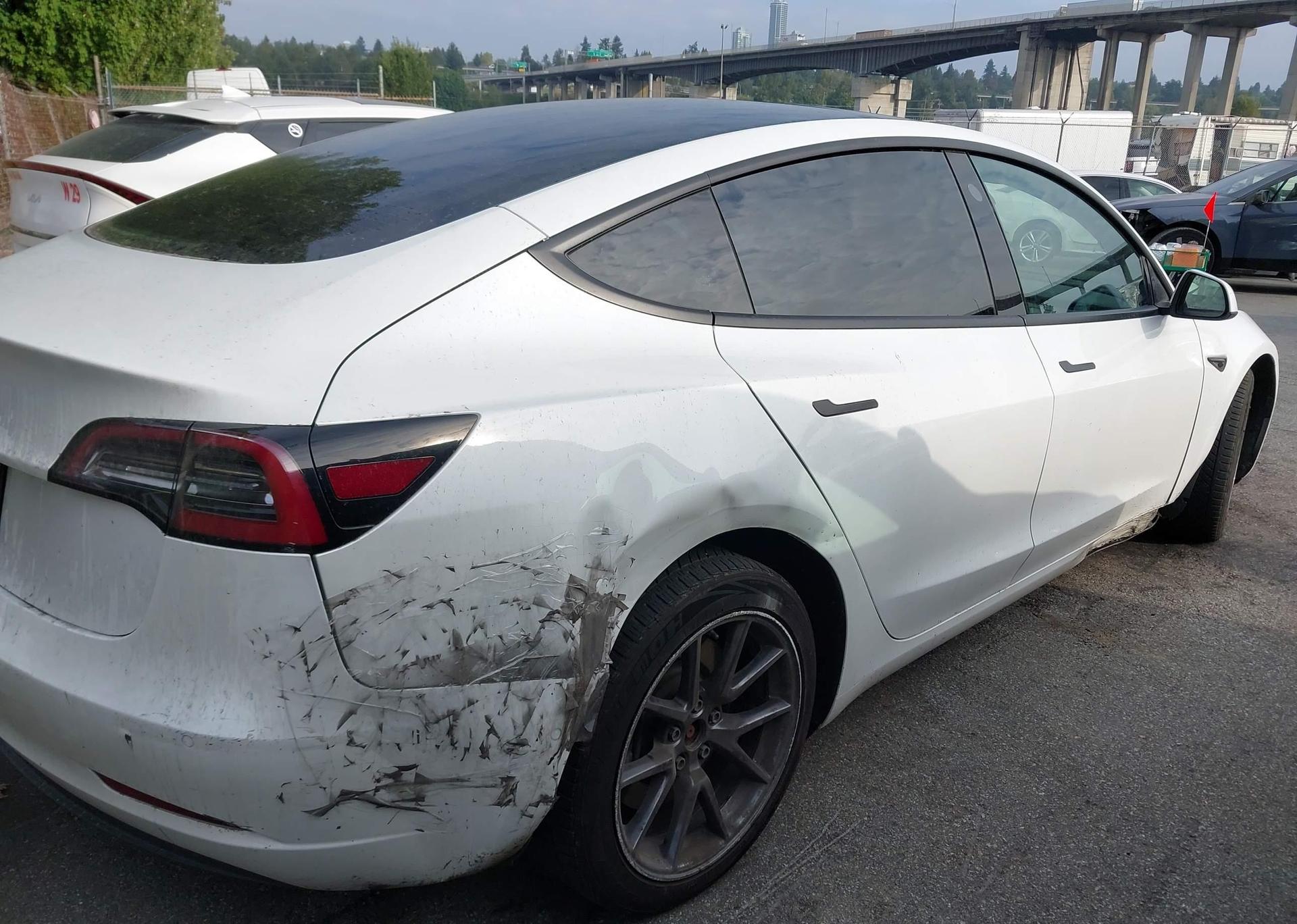 2021 TESLA MODEL 3