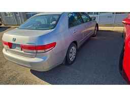 2003 HONDA ACCORD LX