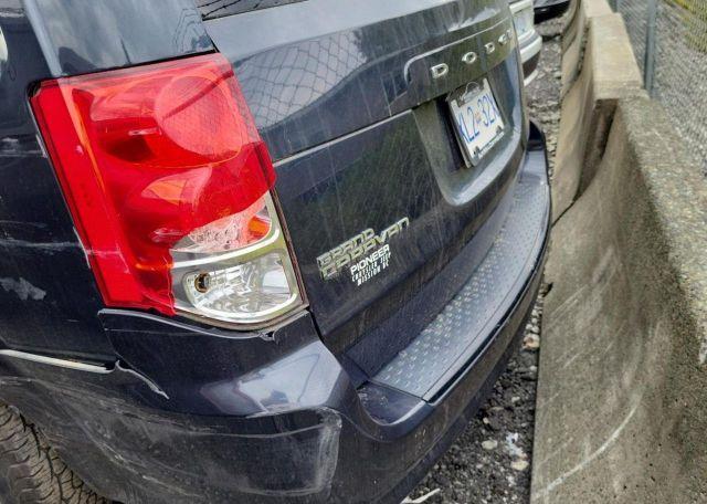2014 DODGE GRAND CARAVAN SE