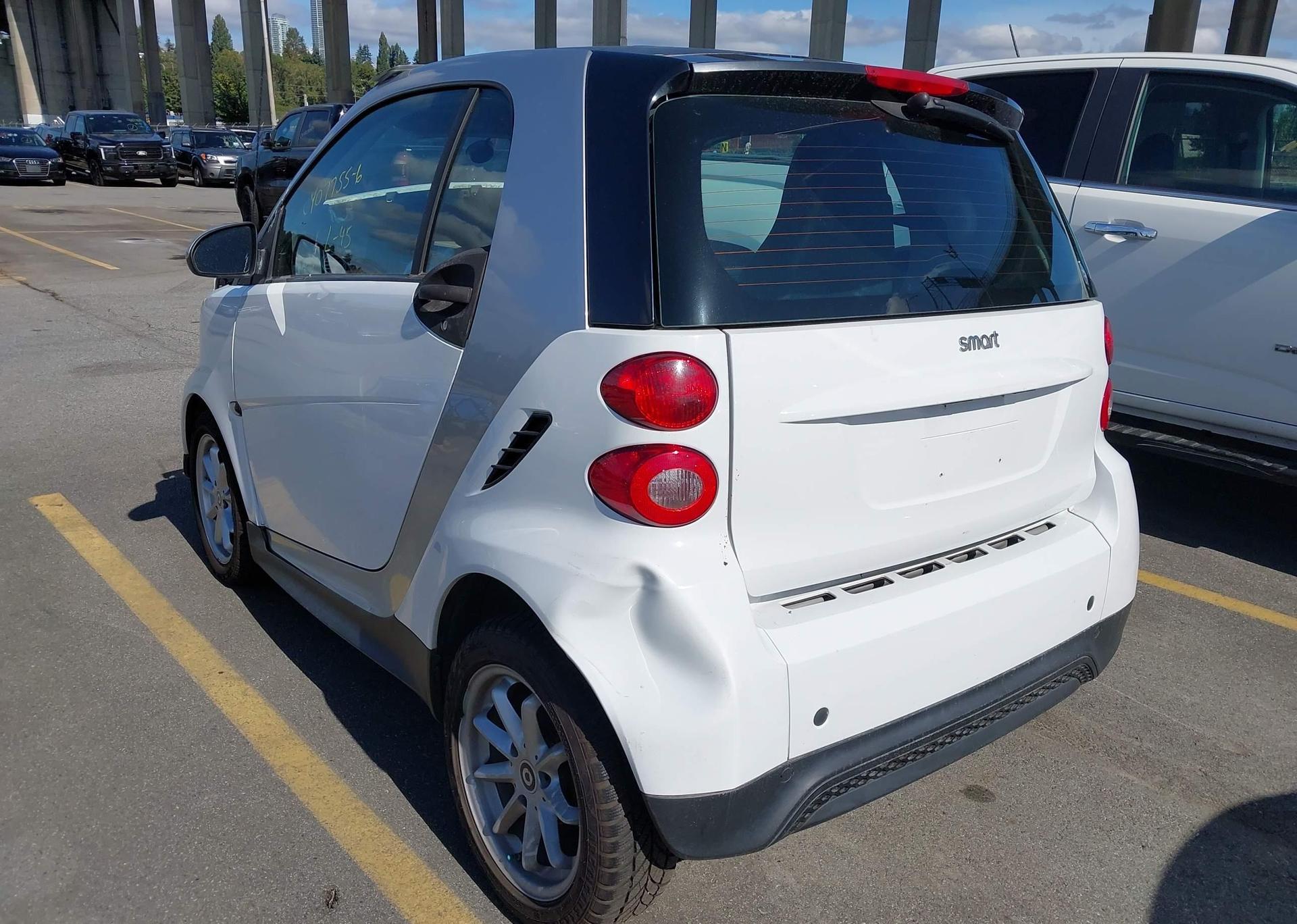 2015 SMART FORTWO PURE