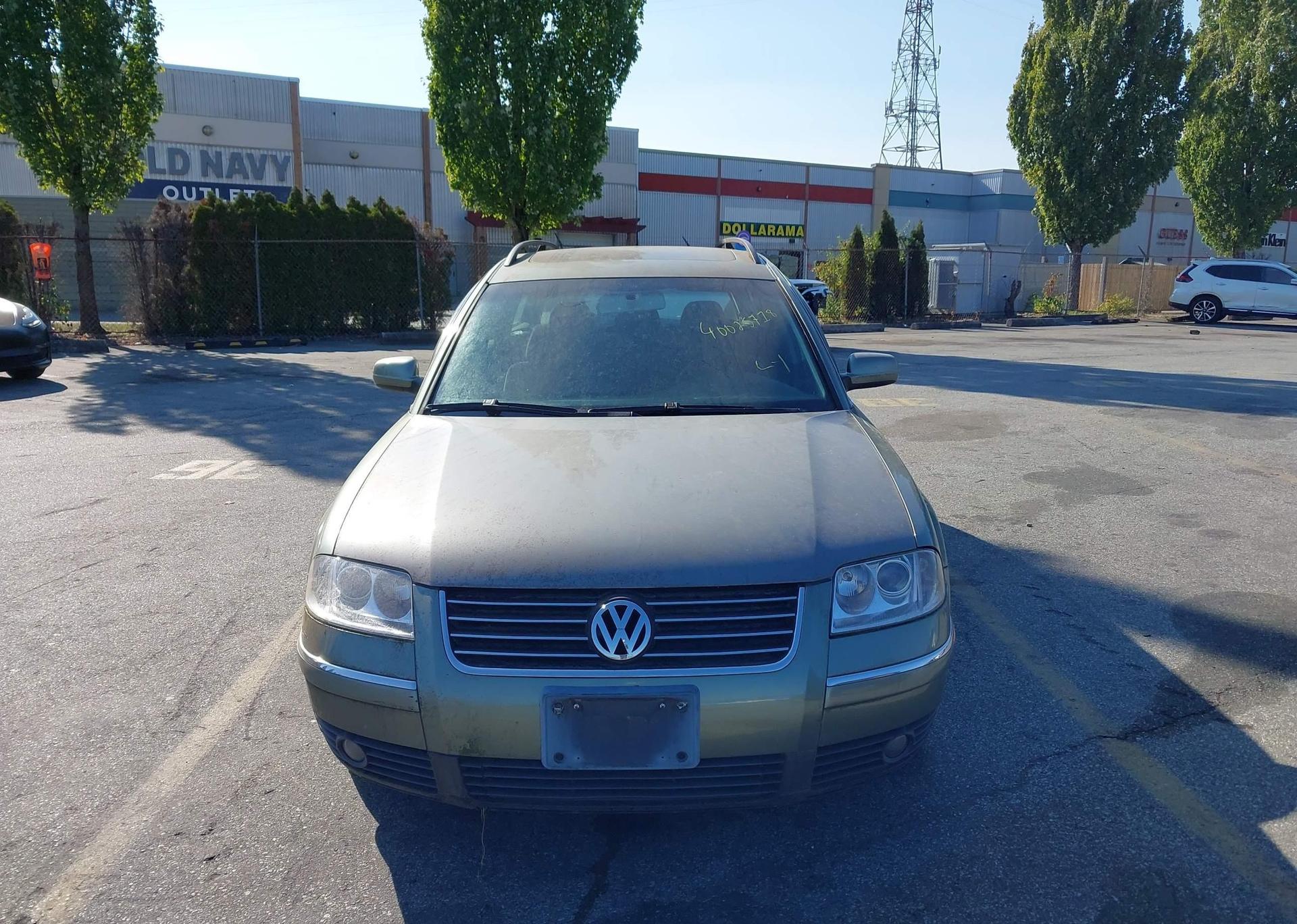 2004 VOLKSWAGEN PASSAT GLS