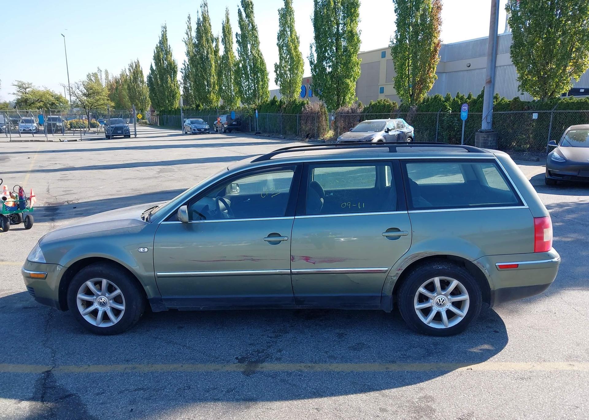 2004 VOLKSWAGEN PASSAT GLS
