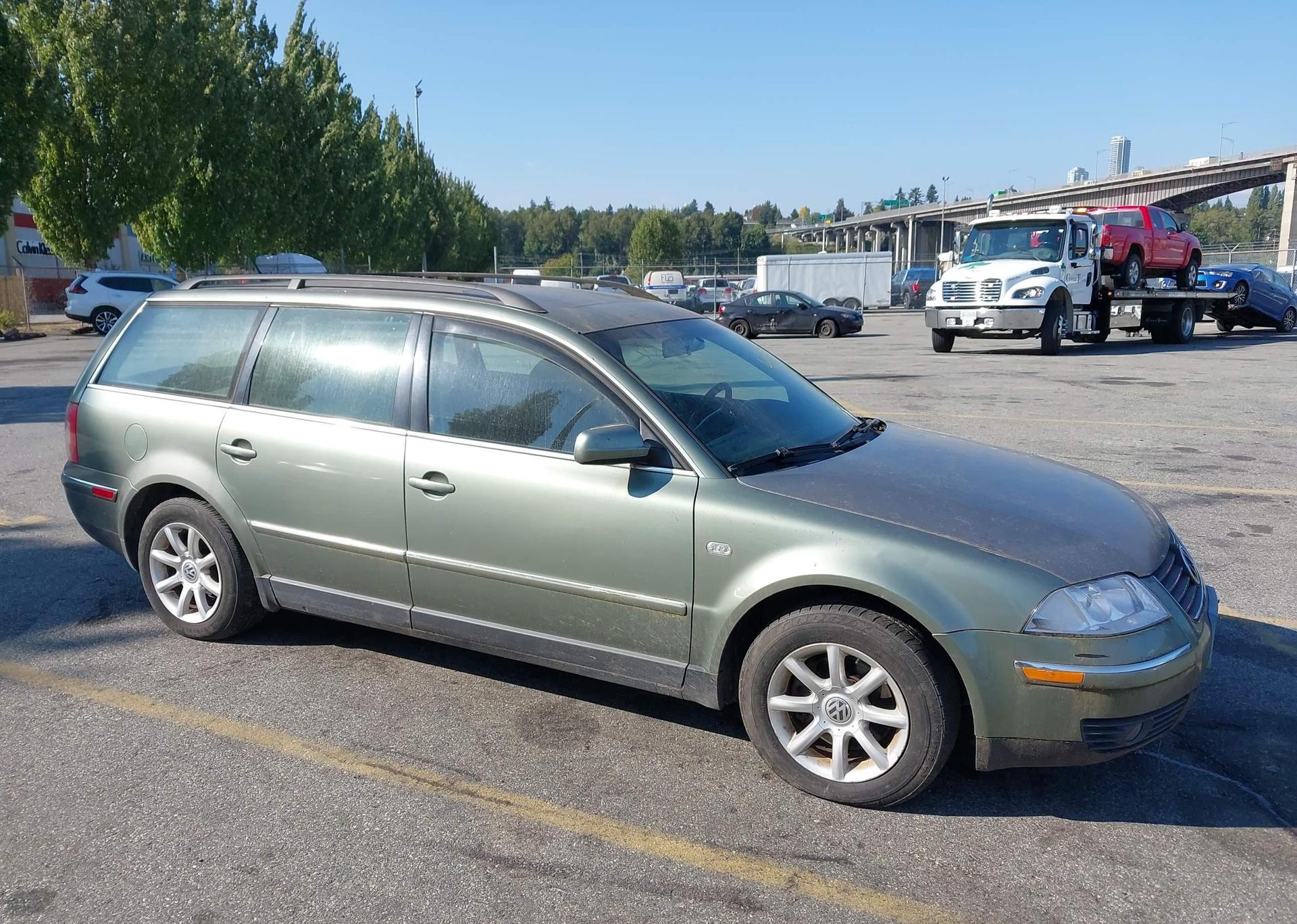 2004 VOLKSWAGEN PASSAT GLS