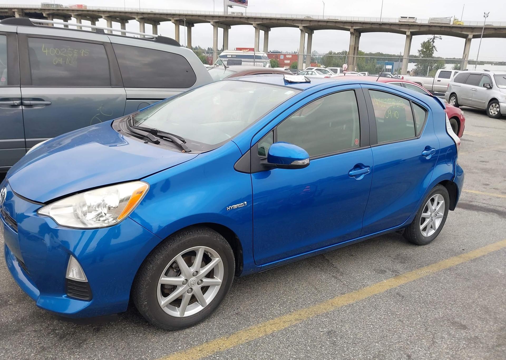 2012 TOYOTA PRIUS