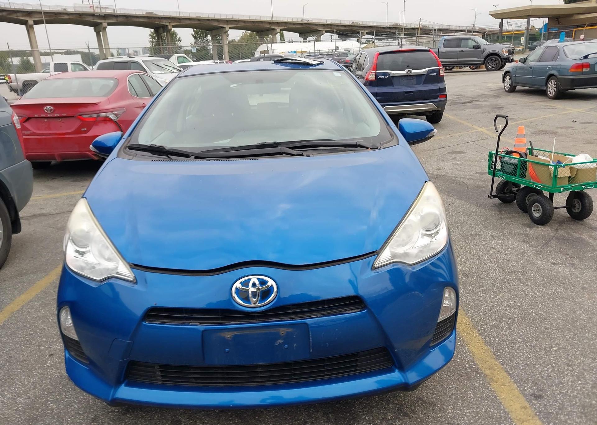 2012 TOYOTA PRIUS
