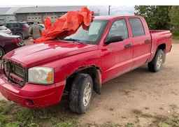 2006 DODGE DAKOTA QUAD
