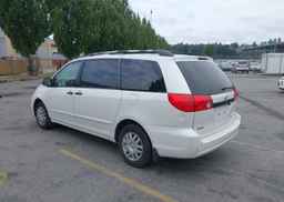 2008 TOYOTA SIENNA CE