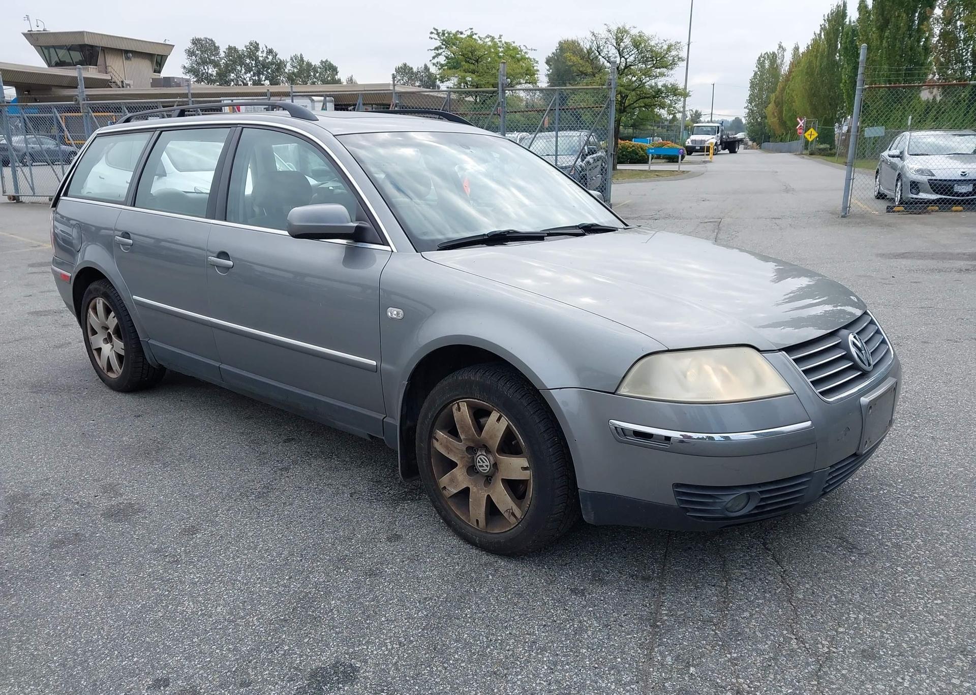 2002 VOLKSWAGEN PASSAT GLX 4MOTION