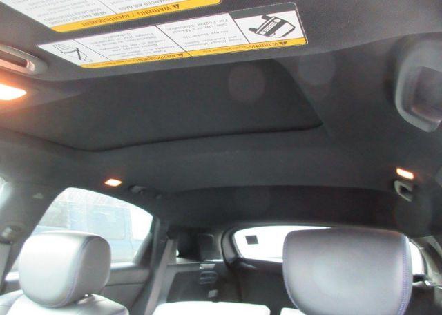 2016 INFINITI QX70