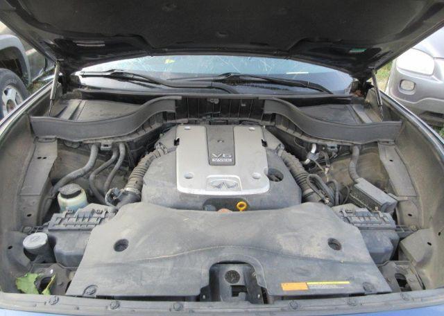 2016 INFINITI QX70