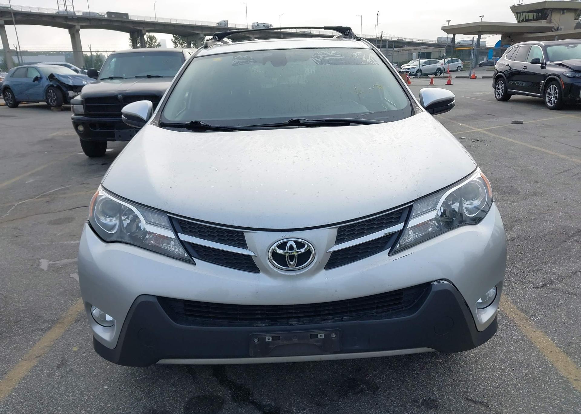 2014 TOYOTA RAV4