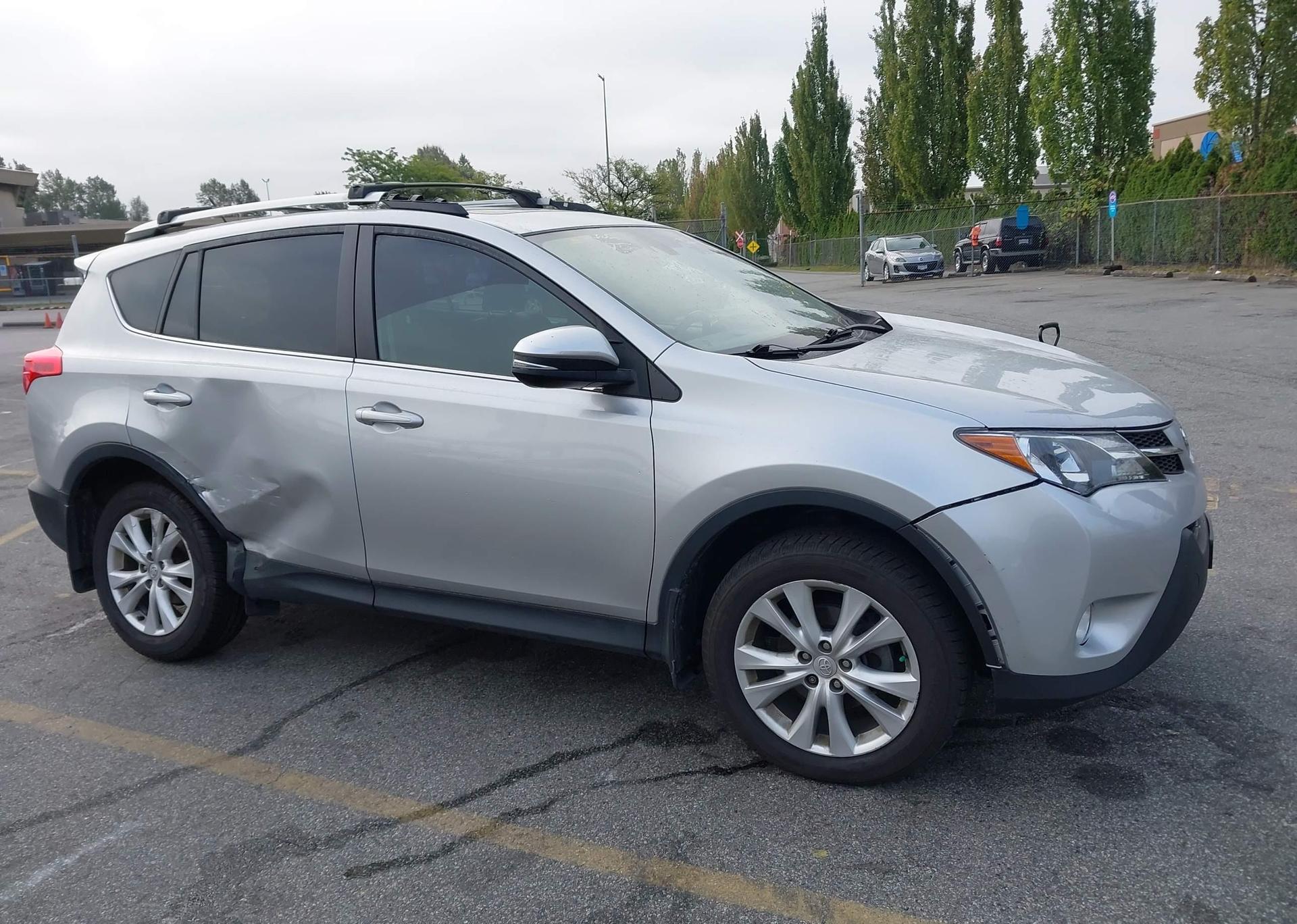2014 TOYOTA RAV4