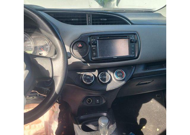 2015 TOYOTA YARIS