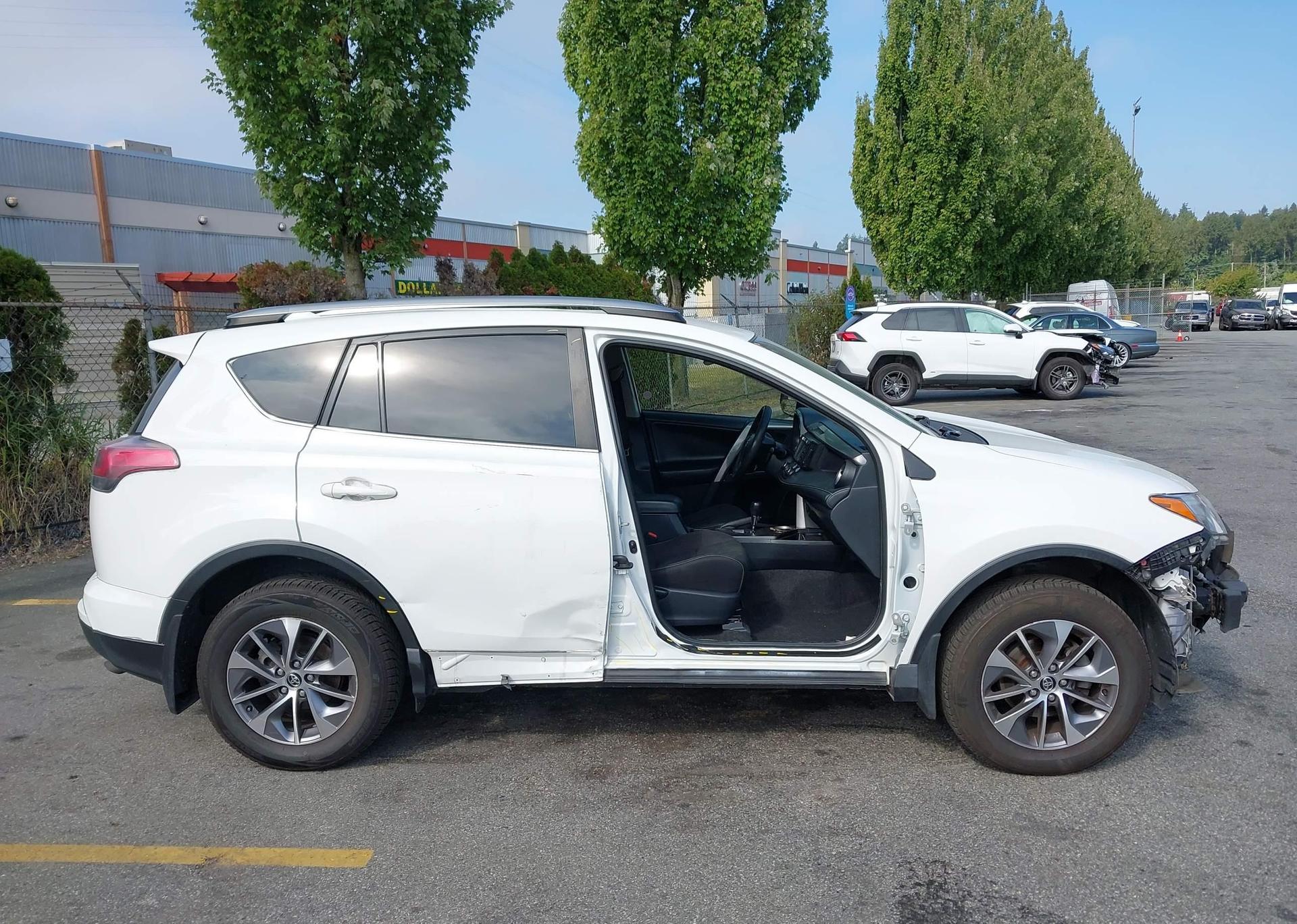 2017 TOYOTA RAV4