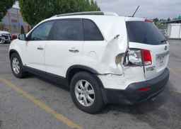 2012 KIA SORENTO LX