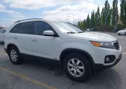 2012 KIA SORENTO LX