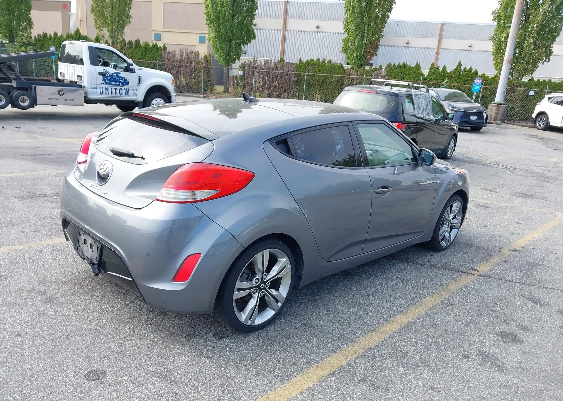2012 HYUNDAI VELOSTER