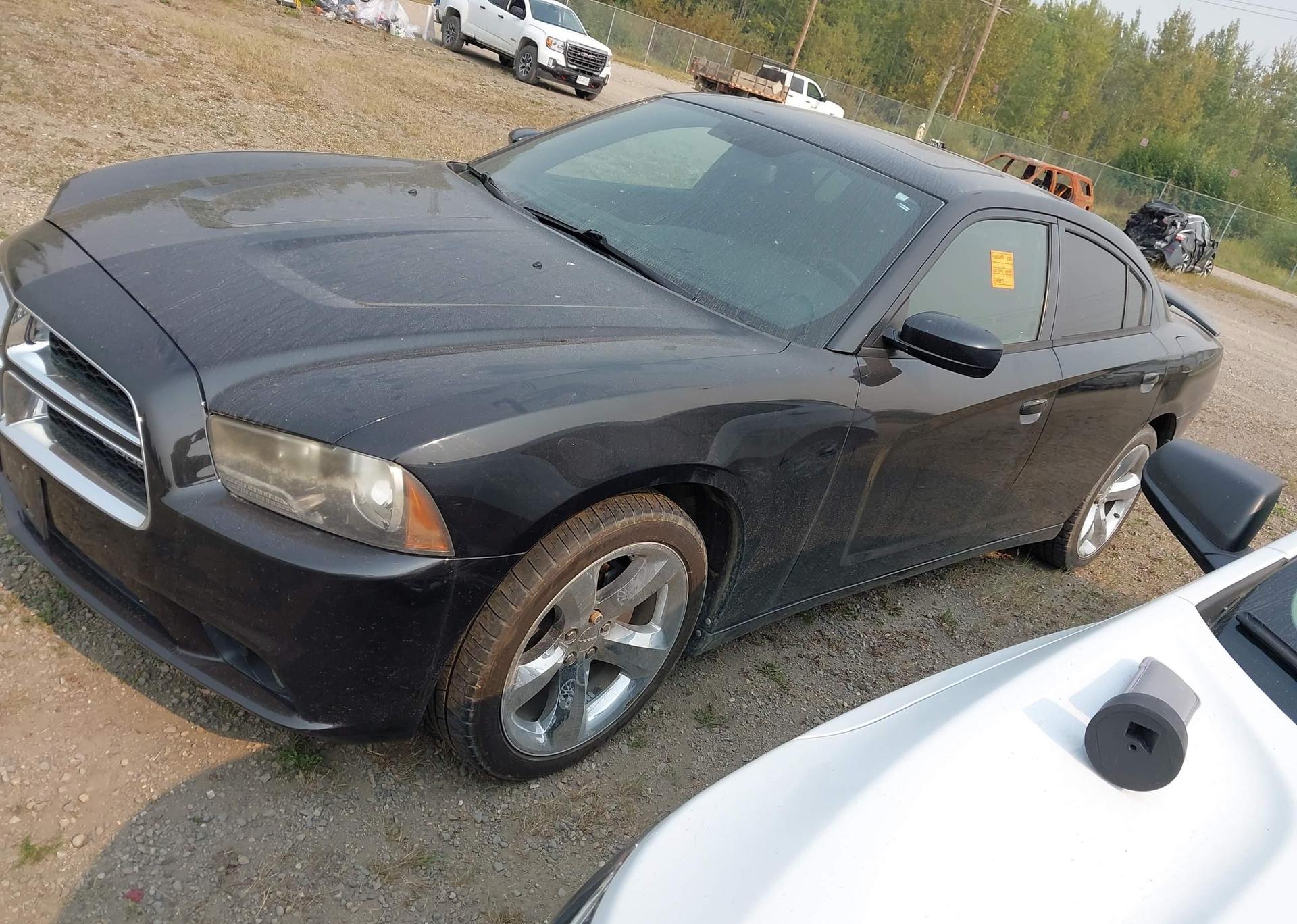 2011 DODGE CHARGER