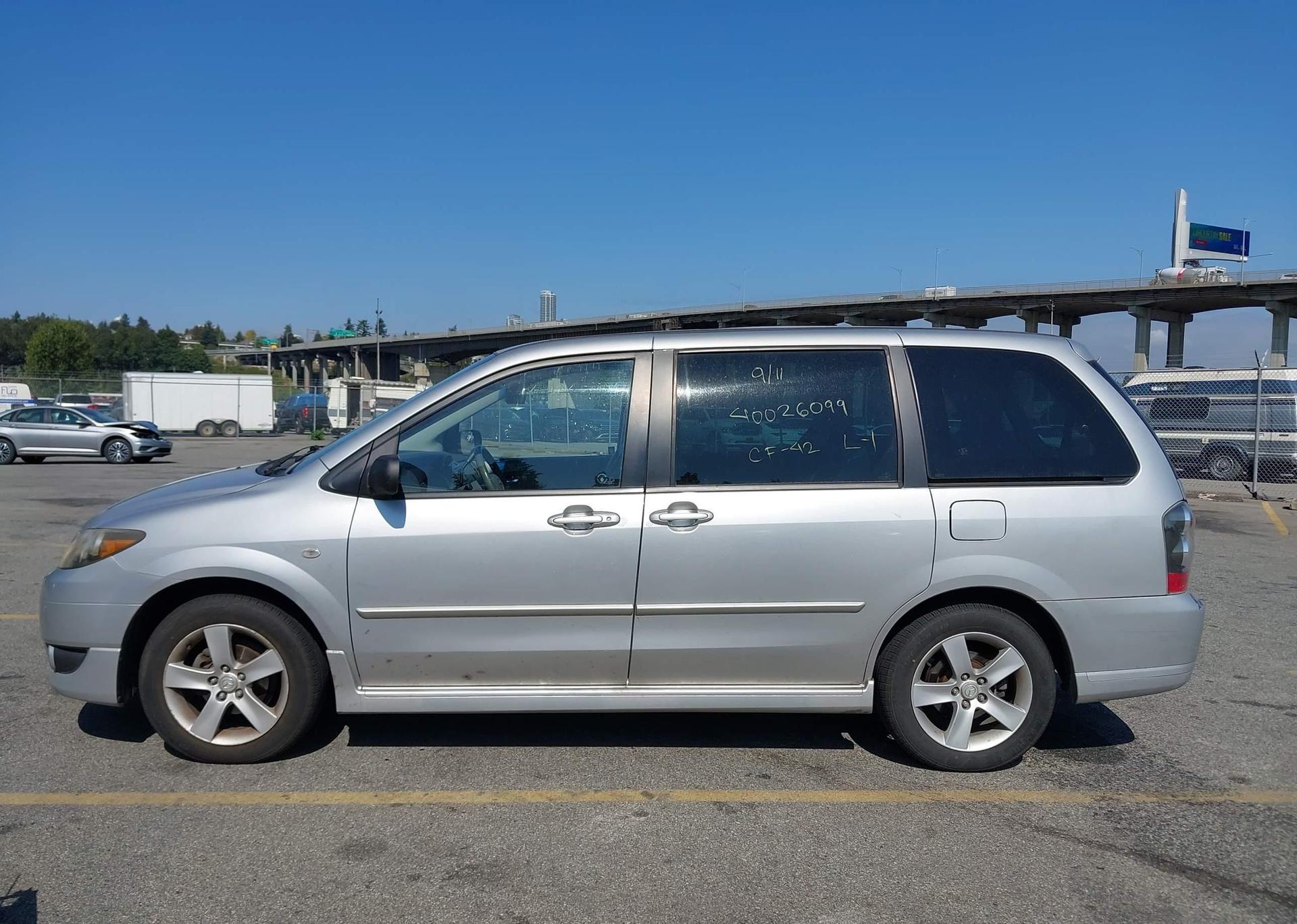 2005 MAZDA MPV WAGON
