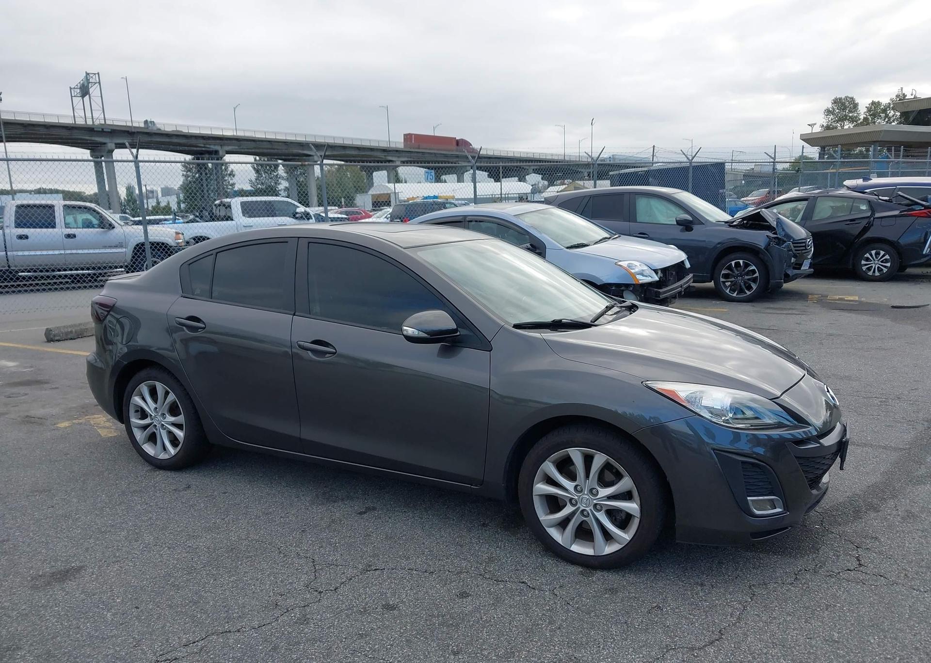 2010 MAZDA 3 S