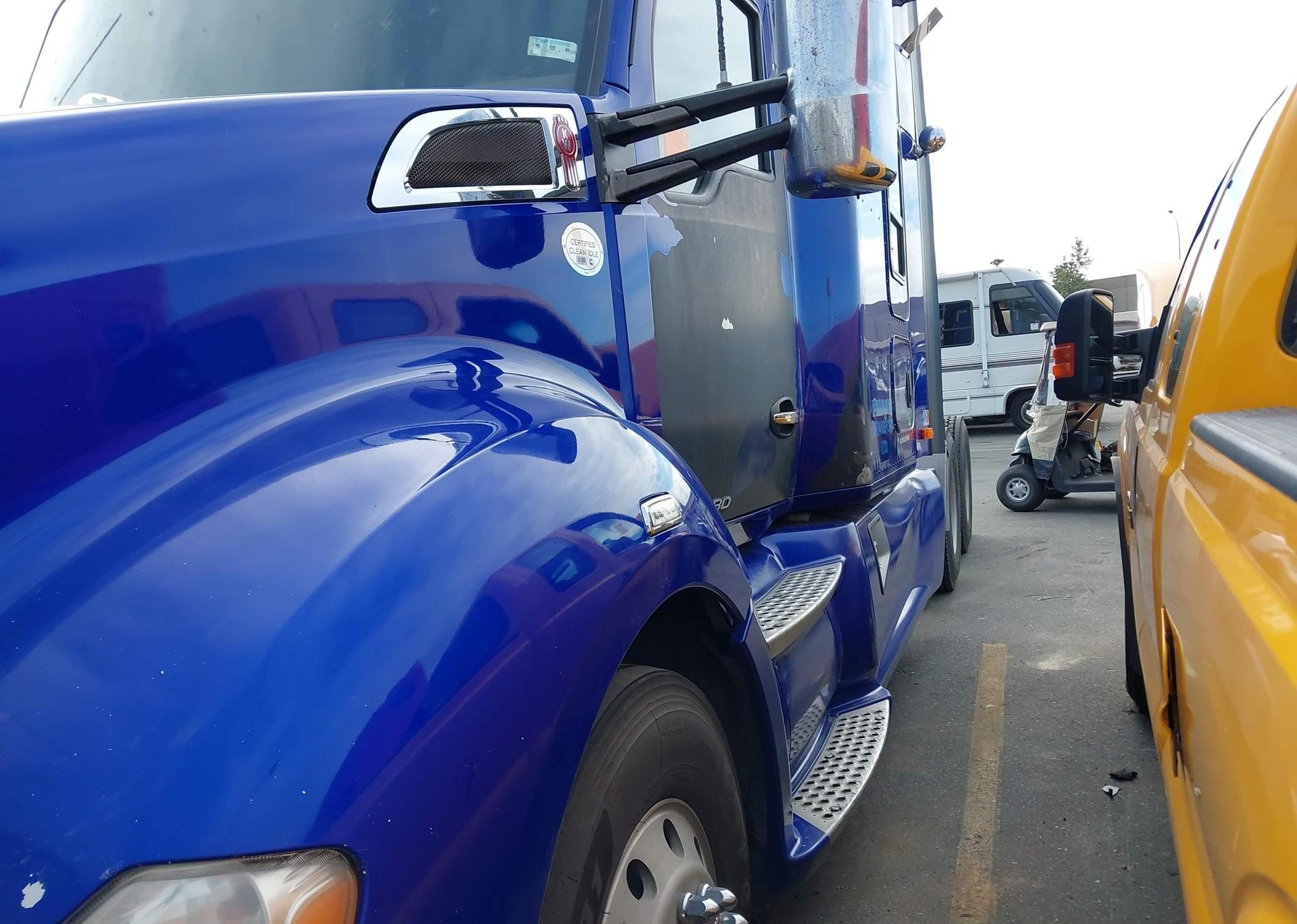 2017 KENWORTH CONSTRUCTION T680