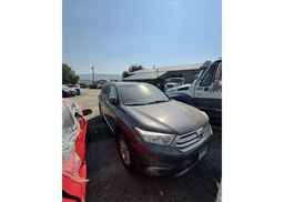 2013 TOYOTA HIGHLANDER PLUS