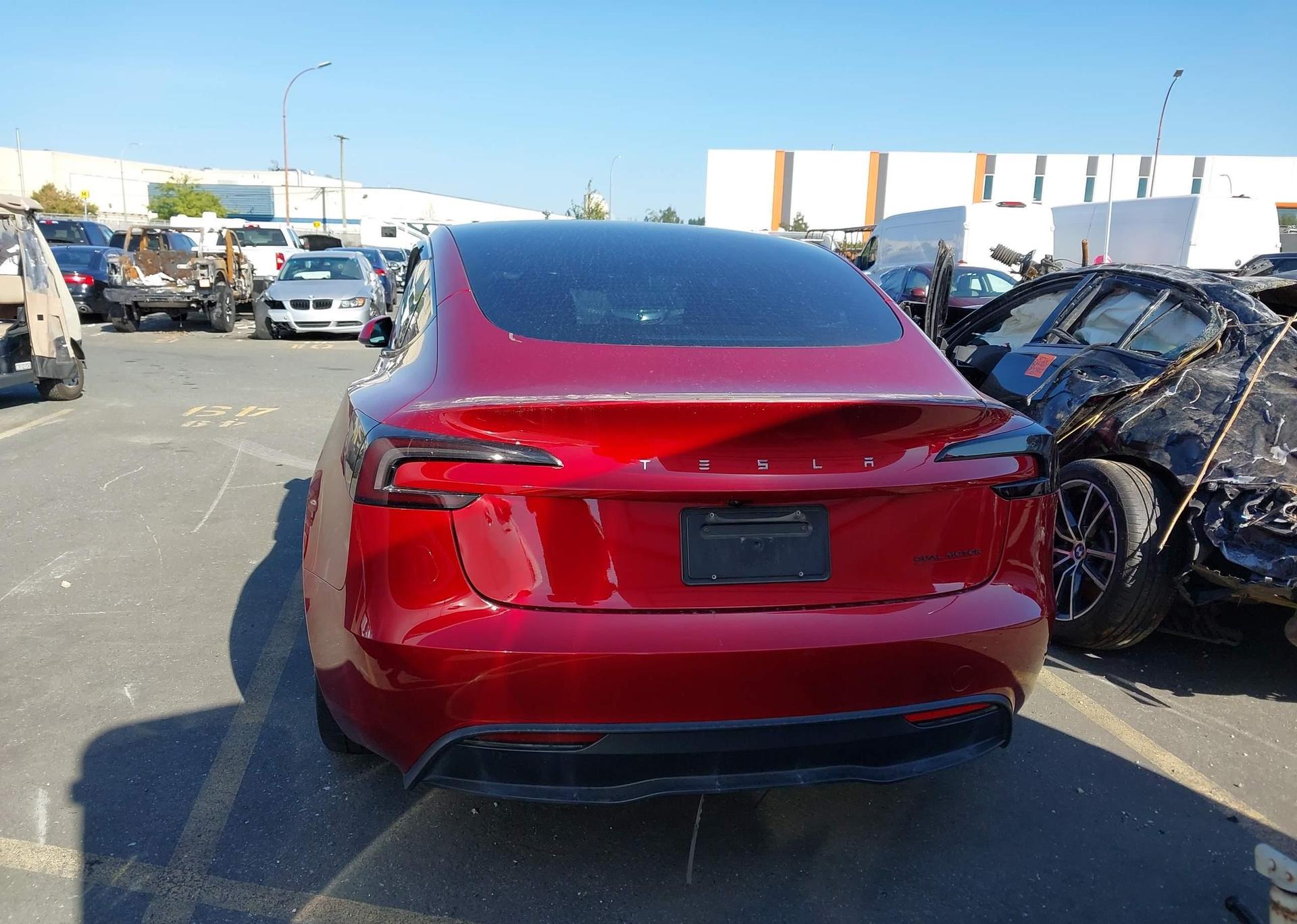 2024 TESLA MODEL 3