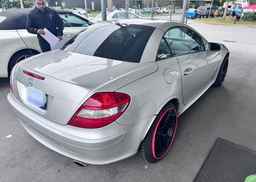 2004 MERCEDES-BENZ SLK 350