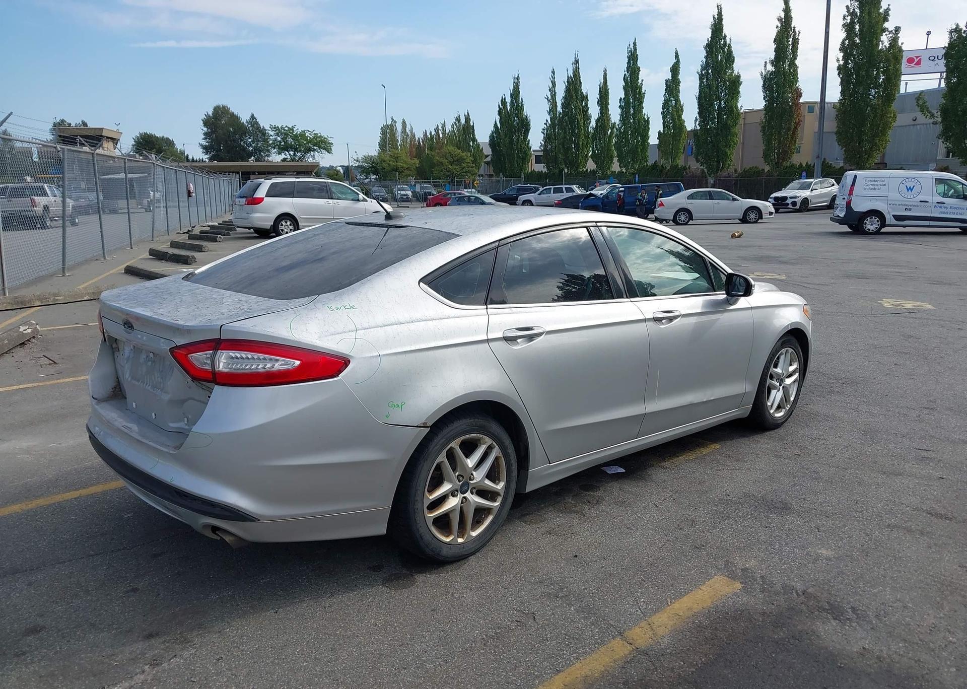 2013 FORD FUSION SE