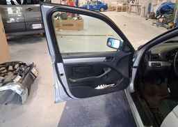 2002 BMW 325I