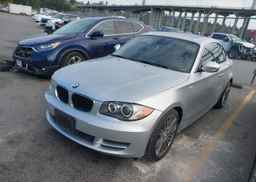 2010 BMW 128I