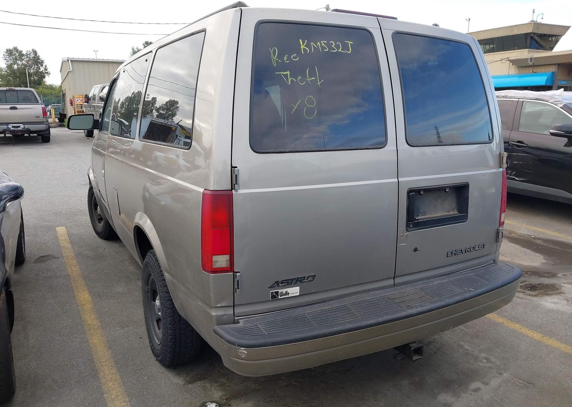 2002 CHEVROLET ASTRO