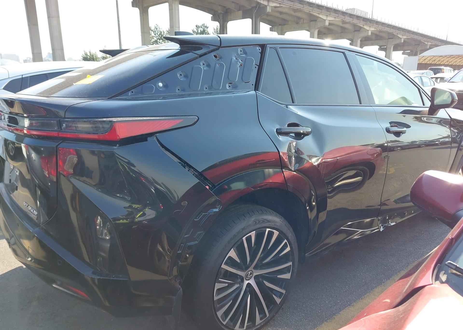 2023 LEXUS RZ 450E