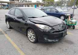 2013 MAZDA 3 S