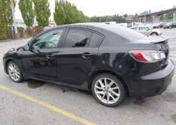 2013 MAZDA 3 S
