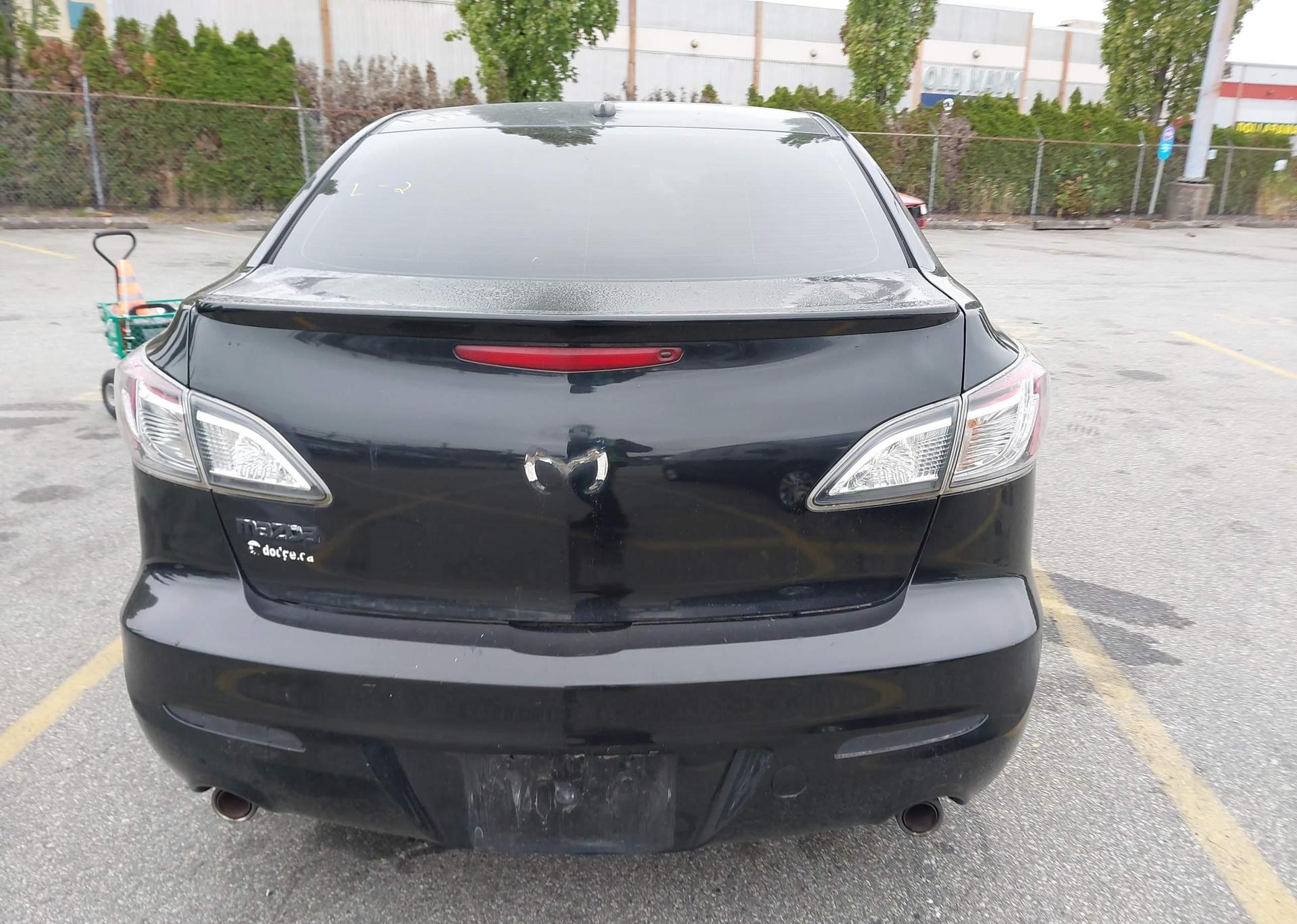 2013 MAZDA 3 S