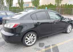 2013 MAZDA 3 S