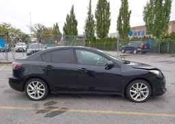 2013 MAZDA 3 S