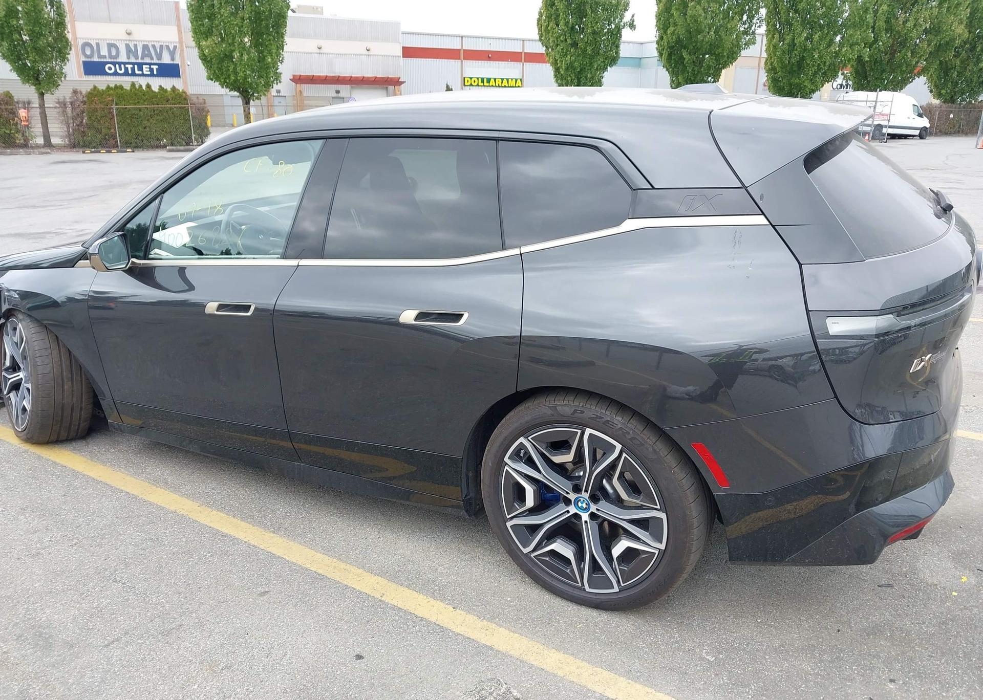 2024 BMW IX