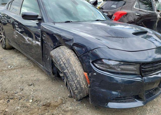 2017 DODGE CHARGER SXT