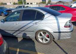 2002 BMW 320I