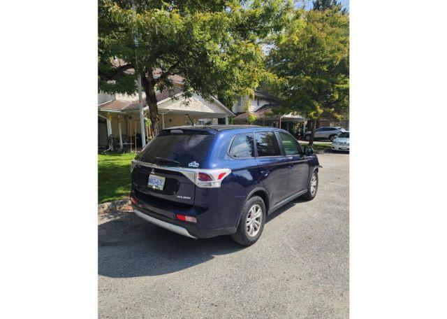2015 MITSUBISHI OUTLANDER ES