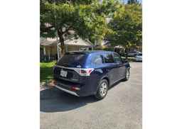 2015 MITSUBISHI OUTLANDER ES