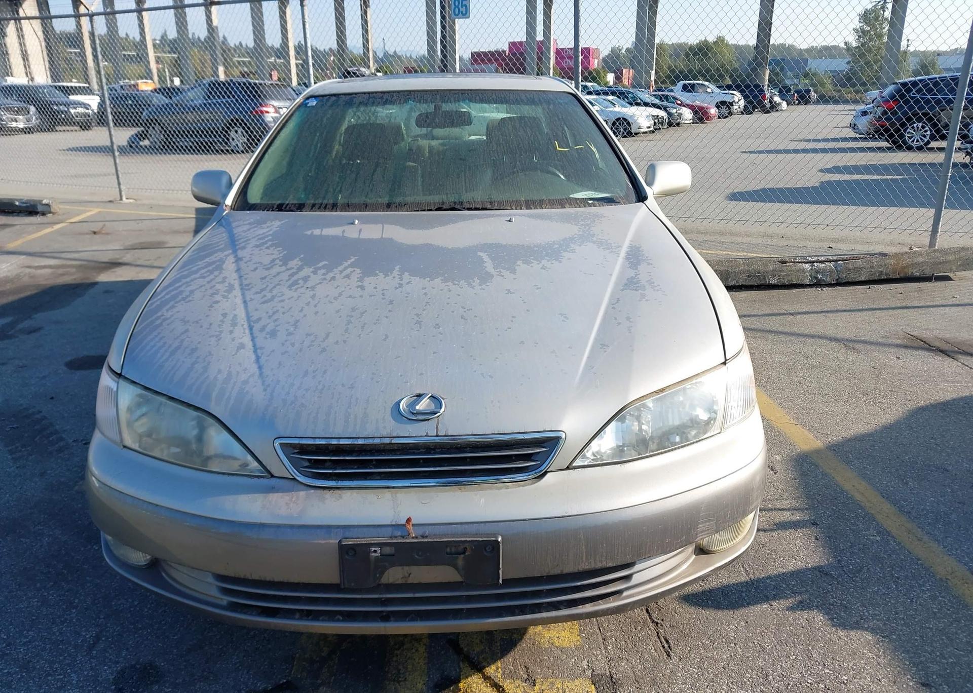 1998 LEXUS ES 300