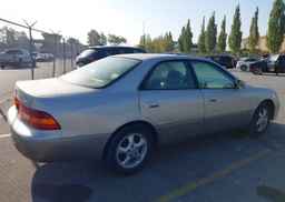 1998 LEXUS ES 300