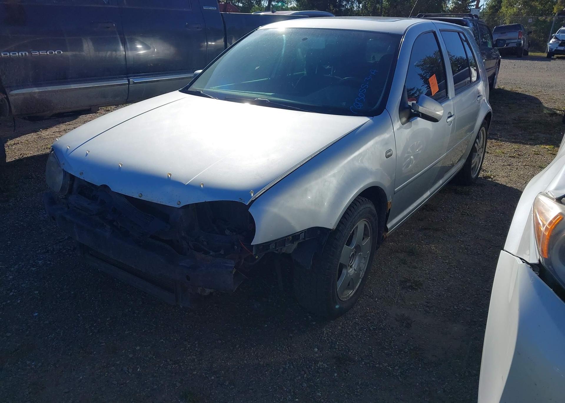2001 VOLKSWAGEN GOLF