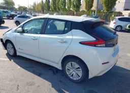 2018 NISSAN LEAF
