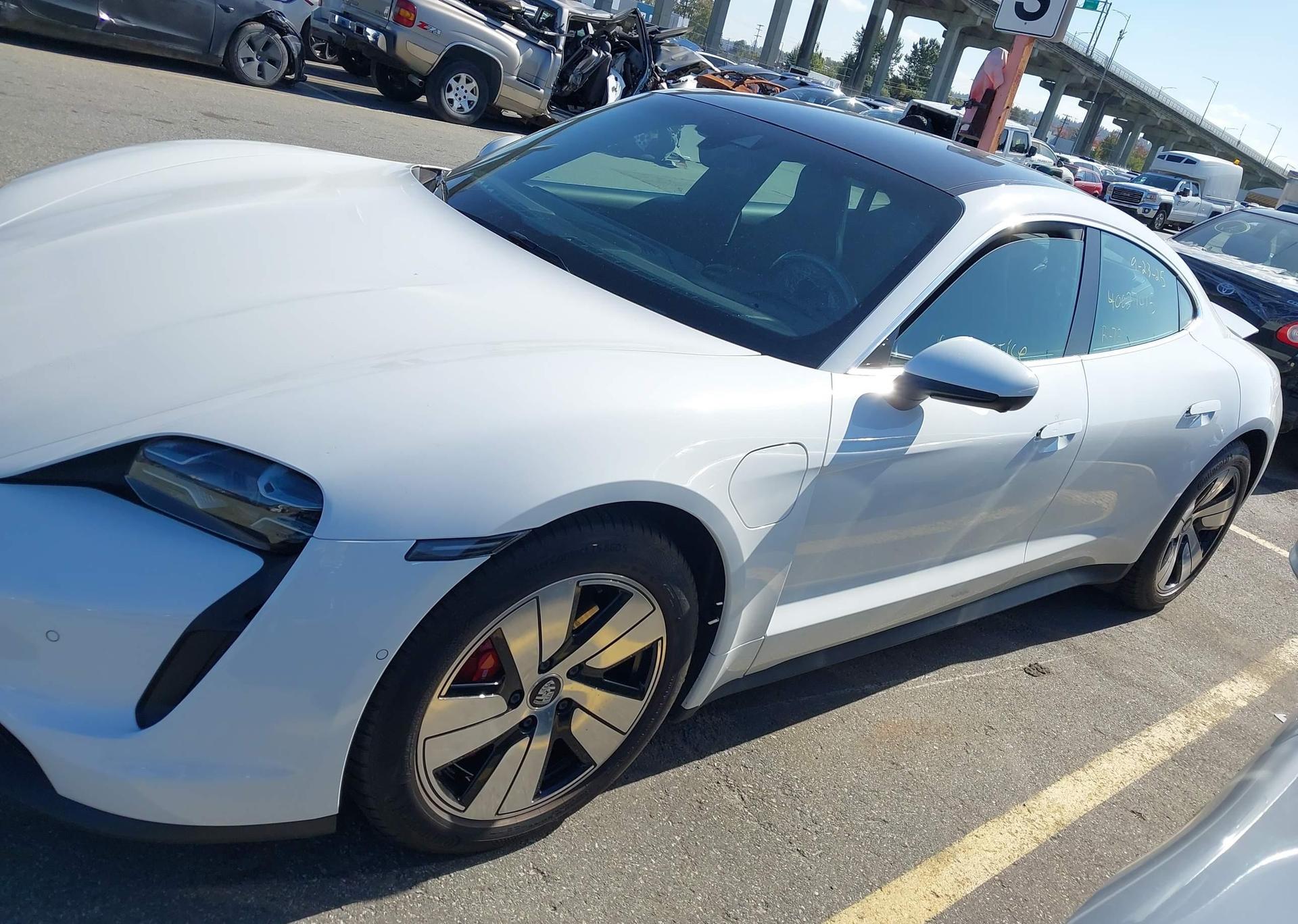 2020 PORSCHE TAYCAN 4S