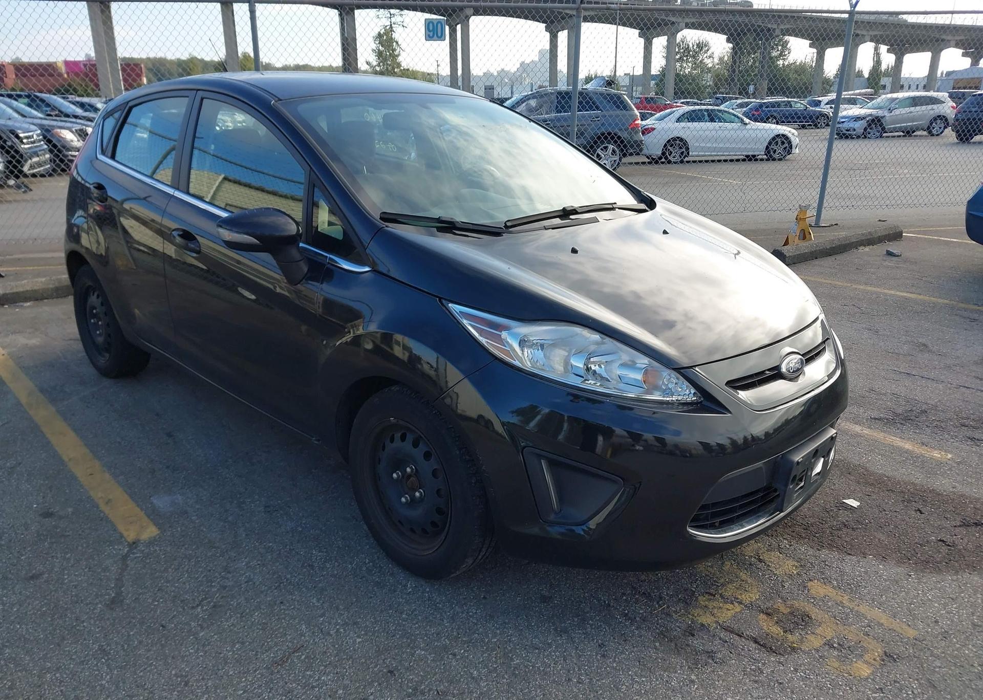 2011 FORD FIESTA SES