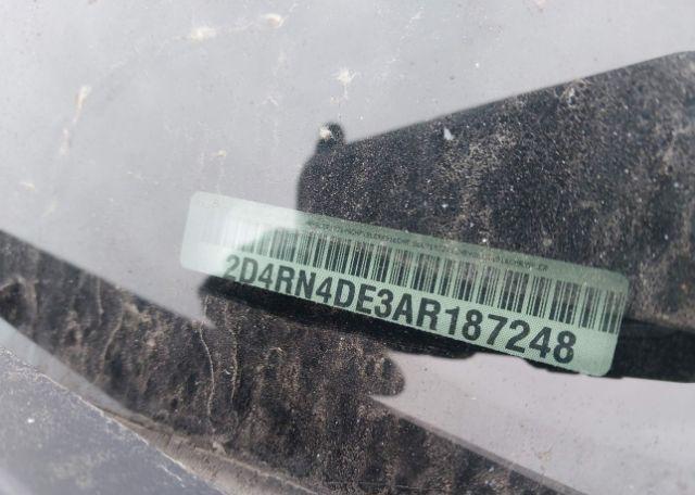 2010 DODGE GRAND CARAVAN SE